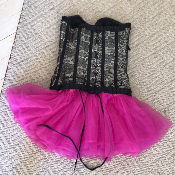 Moulin Rouge French Burlesque Dancer Halloween costume - Picture 2 of 16